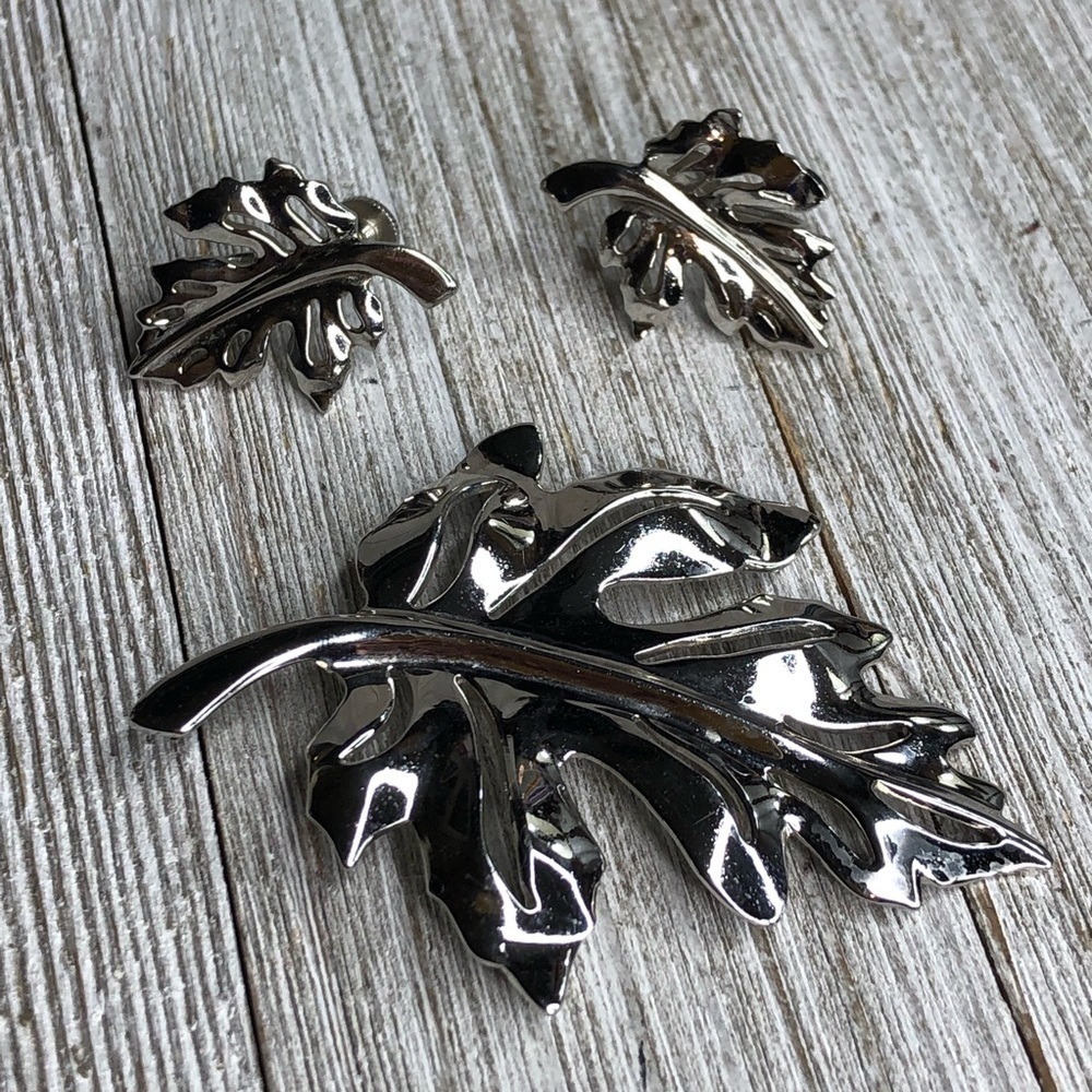 Vintage Silver Leaf Pin Pendant & Clip-on Set